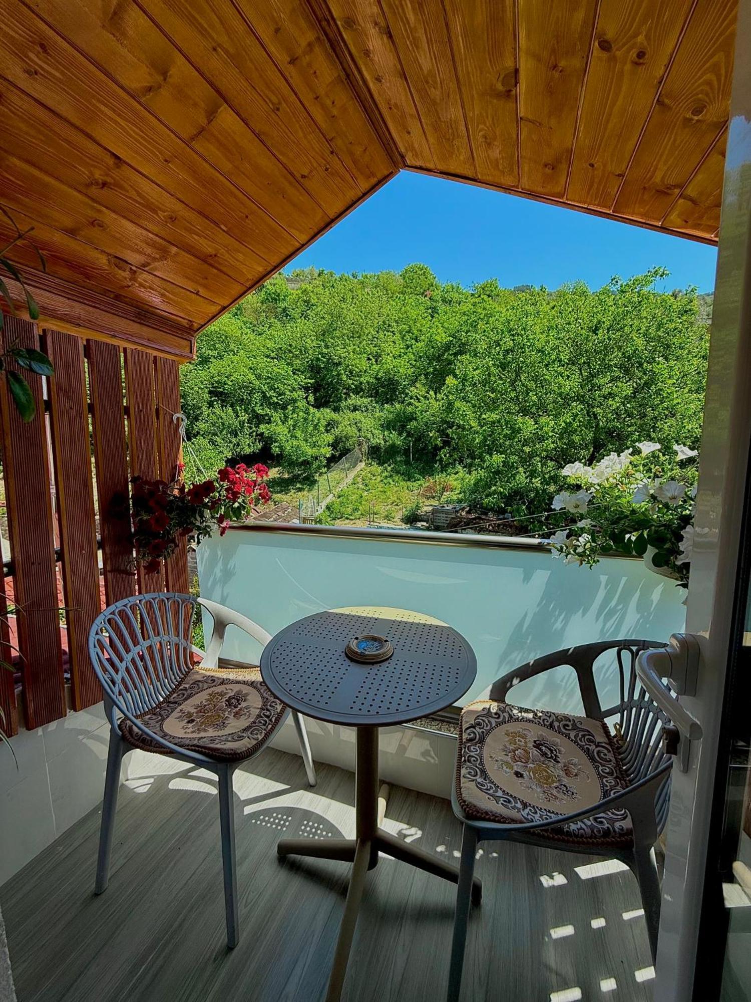 Guest House Rean Berat Extérieur photo